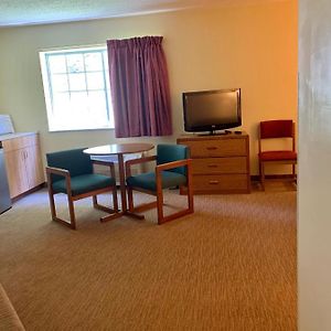 King Room Mobility accessible